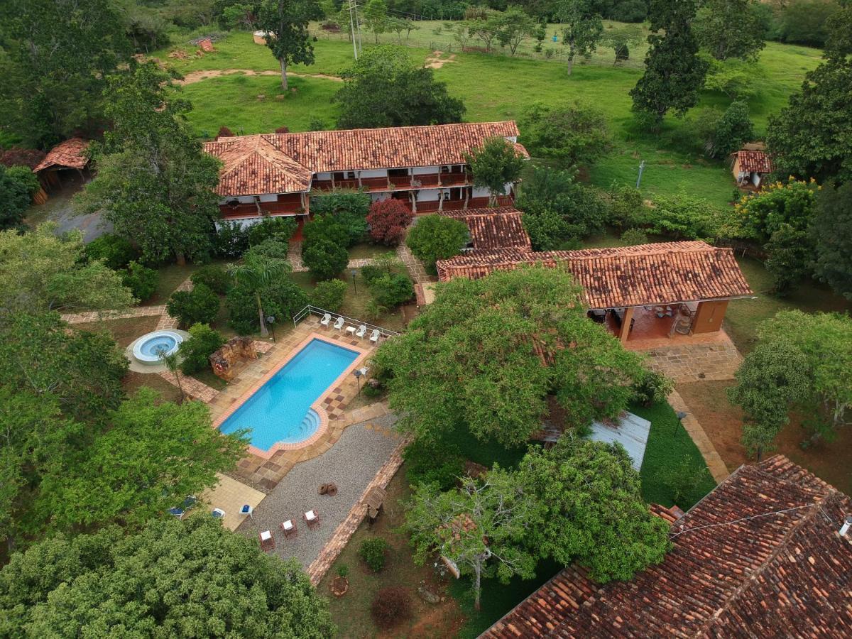 בריצ'ארה Hotel Hacienda Macedonia מראה חיצוני תמונה