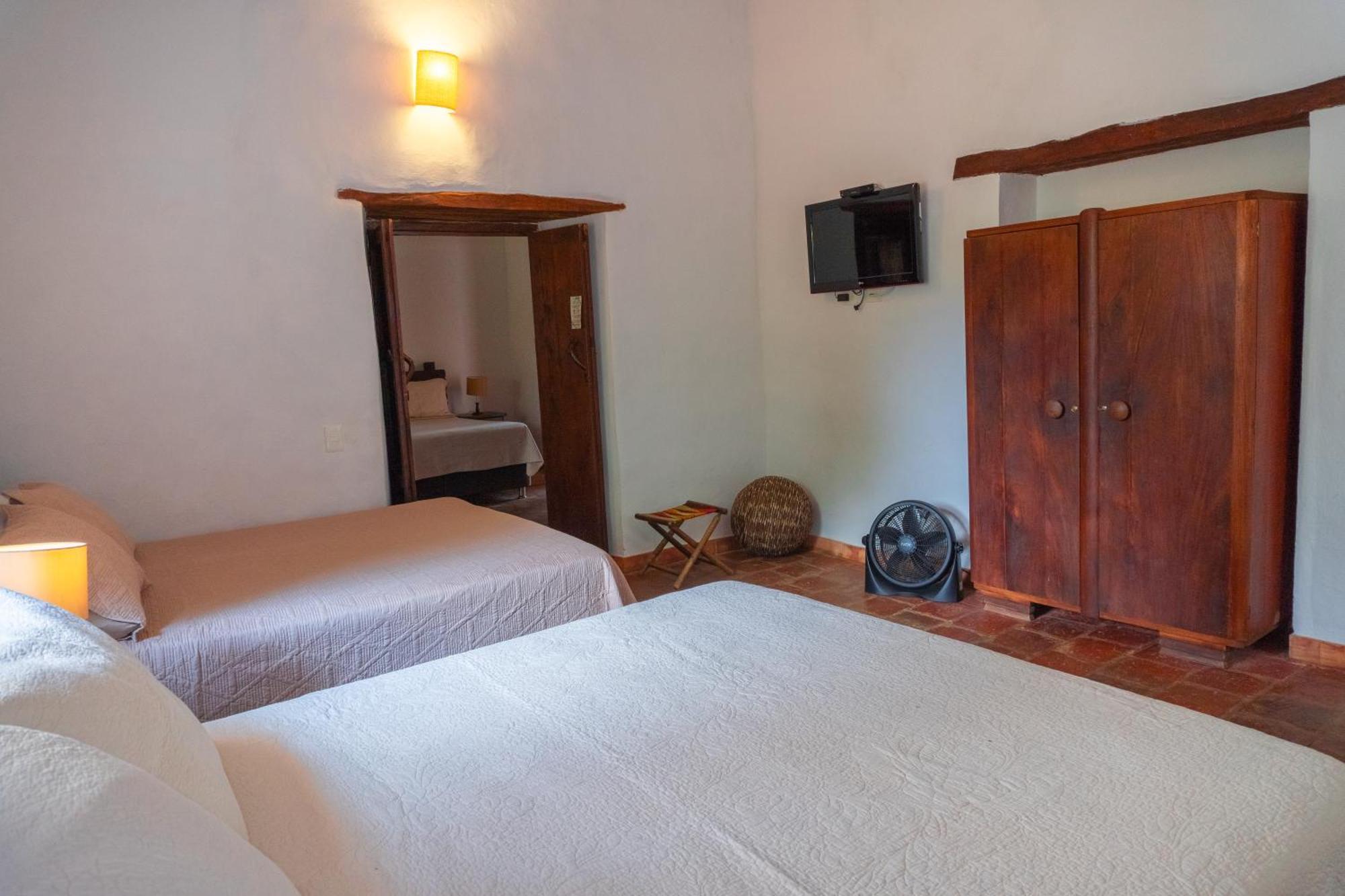 בריצ'ארה Hotel Hacienda Macedonia מראה חיצוני תמונה