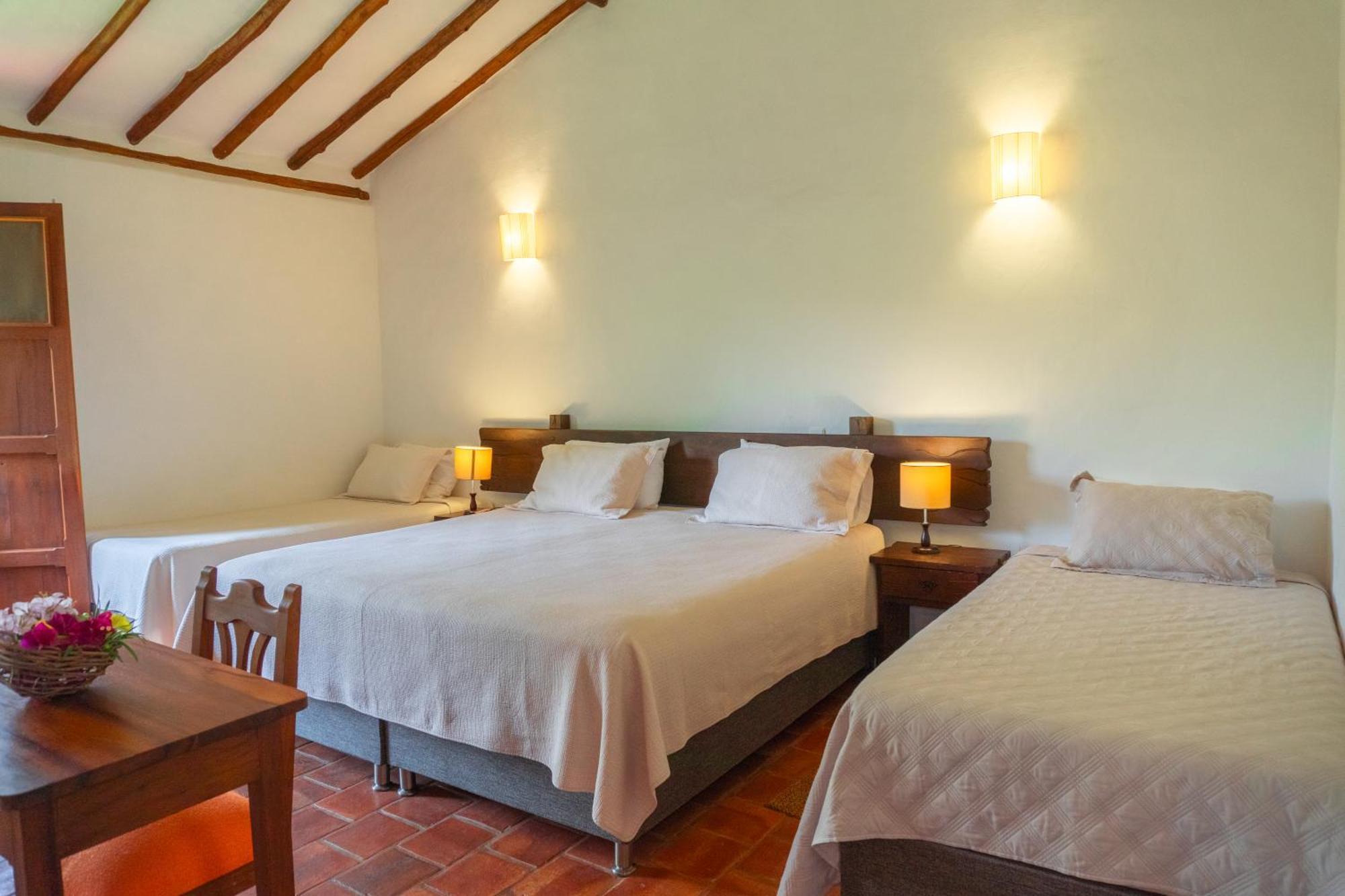 בריצ'ארה Hotel Hacienda Macedonia מראה חיצוני תמונה