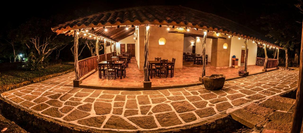 בריצ'ארה Hotel Hacienda Macedonia מראה חיצוני תמונה